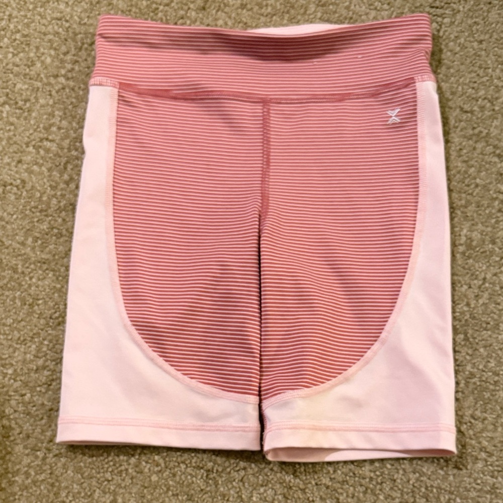 Xersion DriFit Light Pink Striped Bike Shorts NWOT